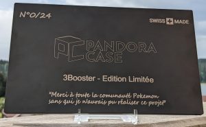 Protection pour 3 boosters Pokémon Wizard en Aluminium noir, SwissMade, Edition Limitée ! – Image 2